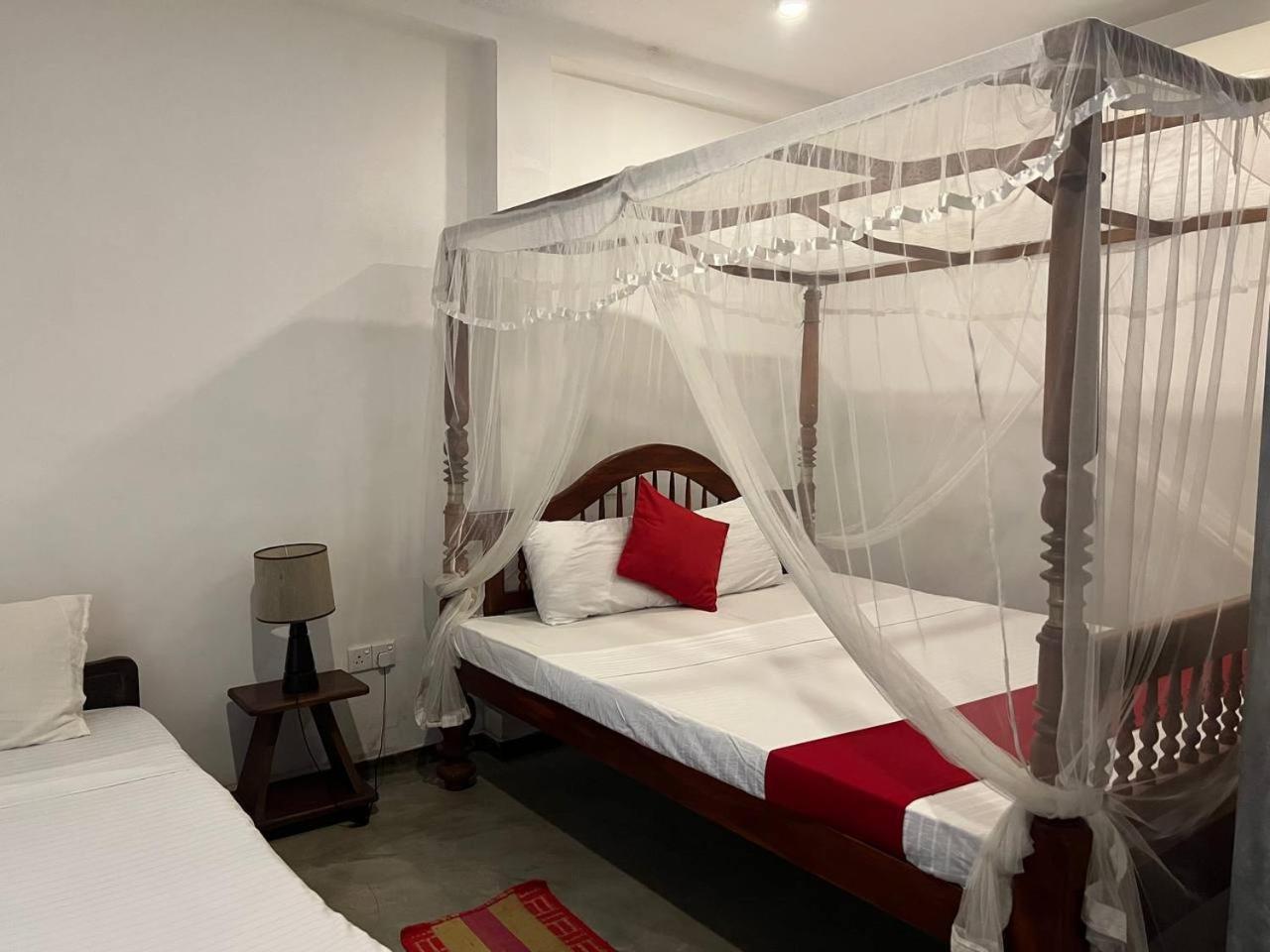 Ocean Breeze Villa Bussa Quarto foto