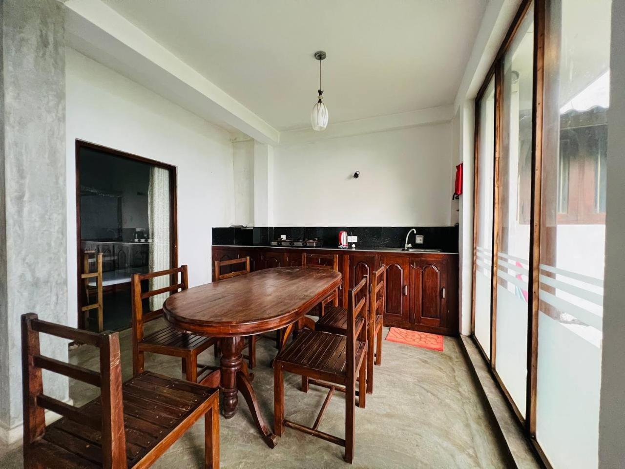 Ocean Breeze Villa Bussa Quarto foto
