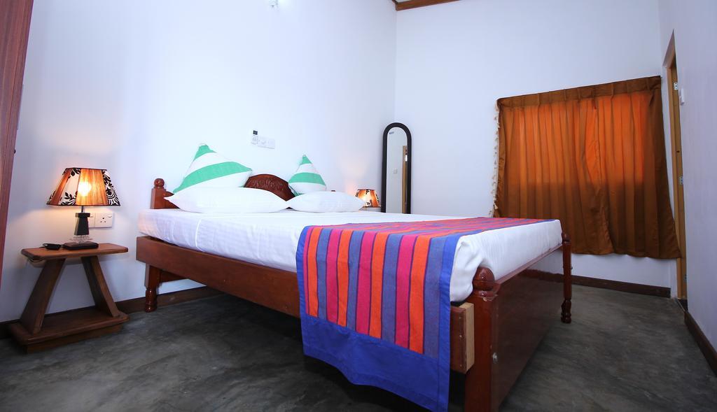 Ocean Breeze Villa Bussa Quarto foto